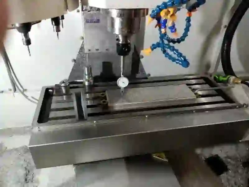 553556_985367